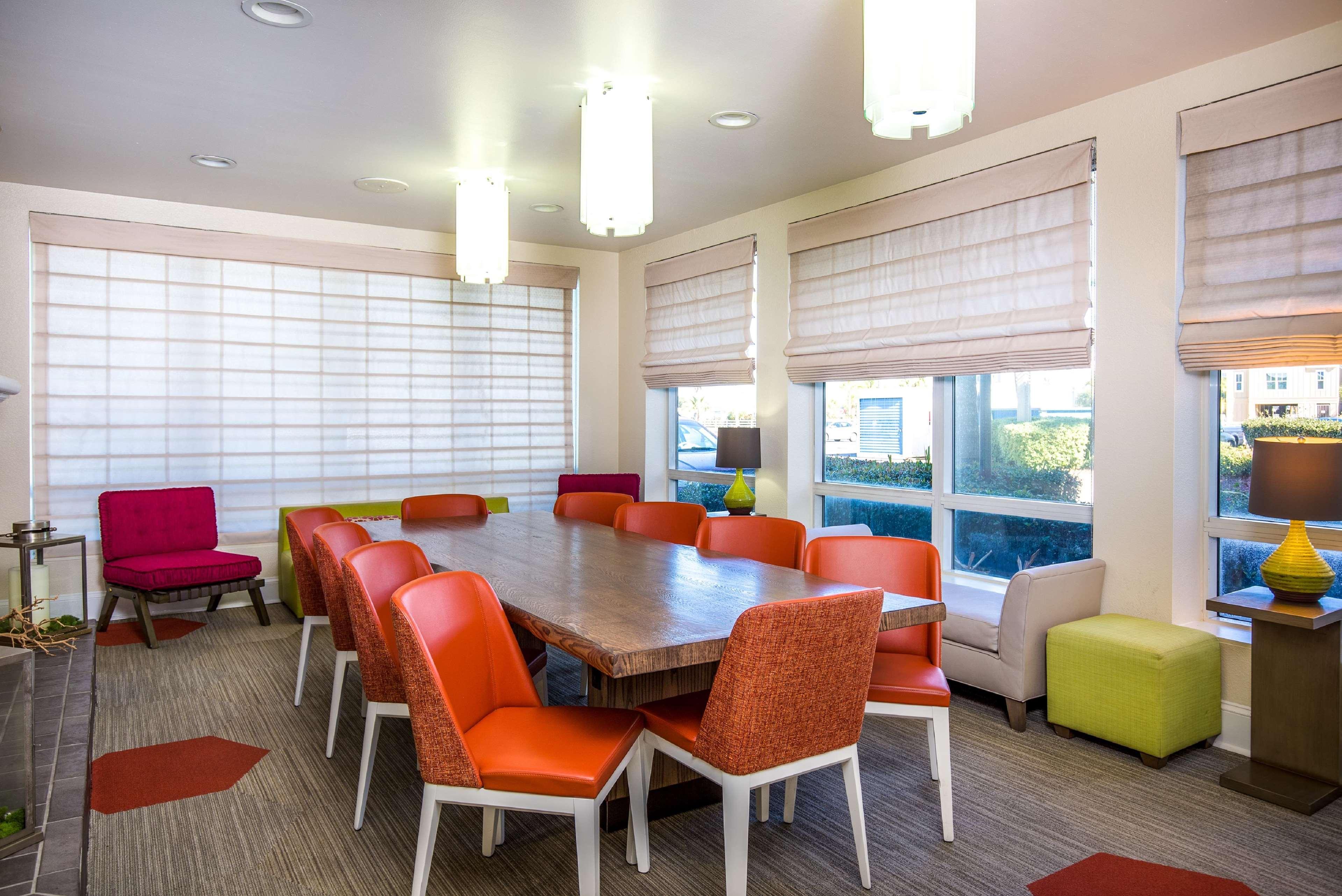 גולף שורז Hilton Garden Inn Orange Beach מראה חיצוני תמונה